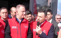 CHP İstanbul İl Başkanı Özgür Çelik, Beylikdüzü ve Eyüpsultan’da saha çalışmalarına katıldı