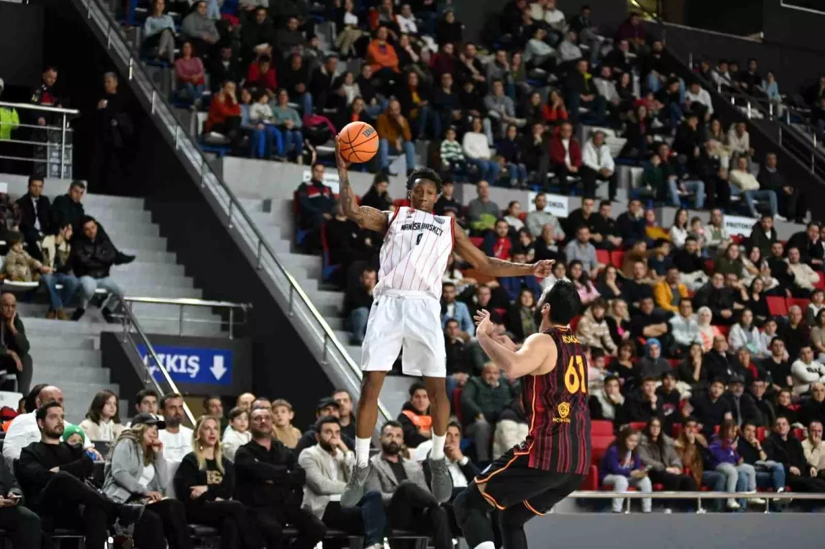 Manisa Basket, Galatasaray’a Yenildi