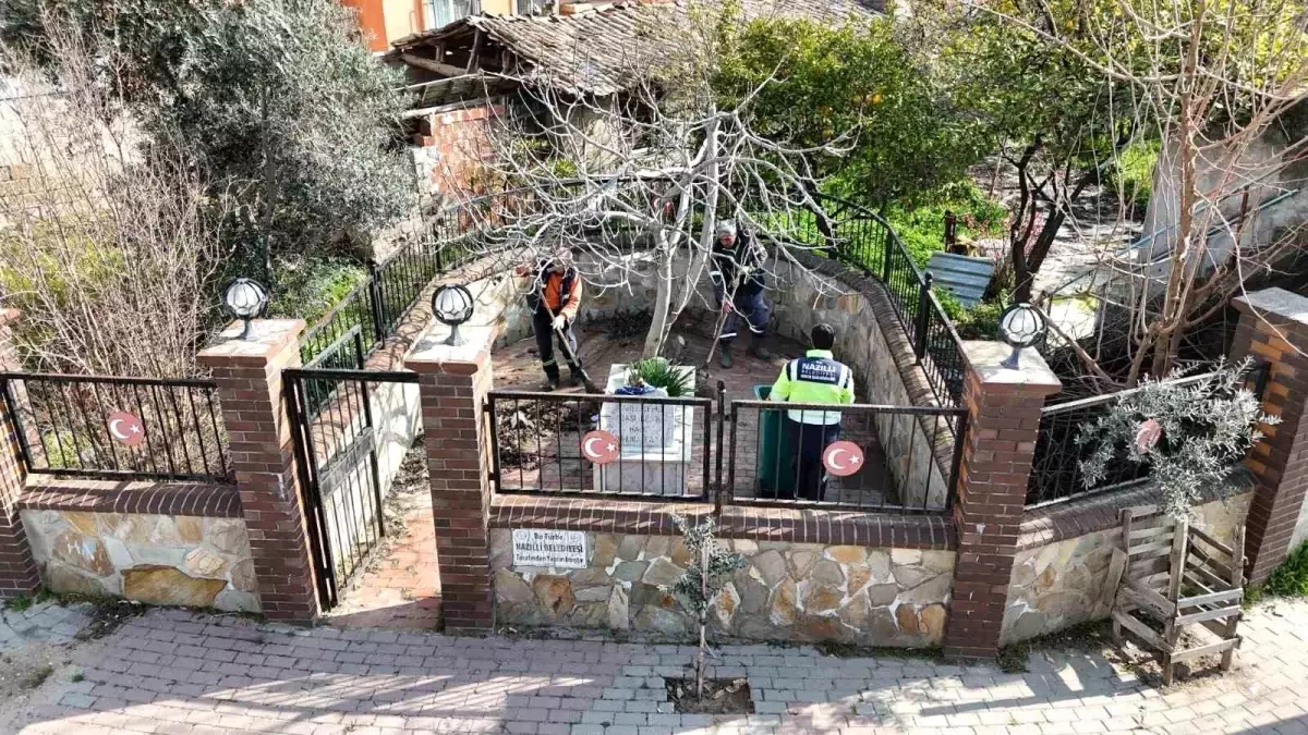 Nazilli Belediyesi’nden Türbelere Temizlik Öncesi Bakım