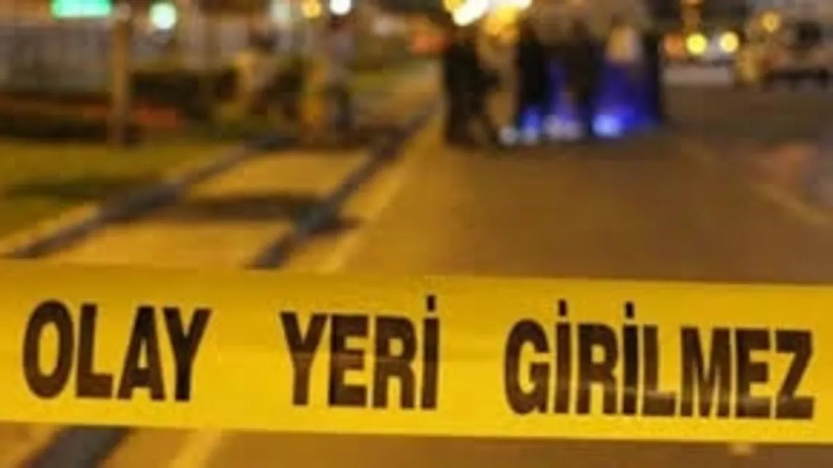 Dolandırıcılıktan aranıyordu, polisi görünce 4. kattan atladı